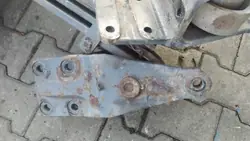 DAF 1440499 Federaufnahme vorne