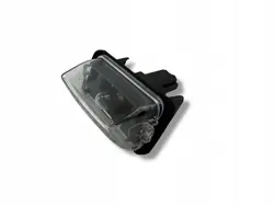 Toyota LAA10566 Luz Traseira de Matrícula - Usado