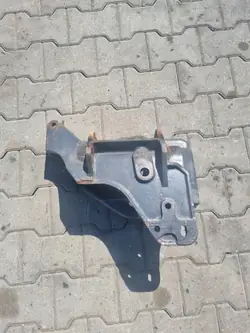 OEM 7420820404 Vänster Fjäderfäste Renault Premium