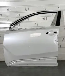 TOYOTA C-HR Porta Dianteira Esquerda Pérola Branca 67002F4010
