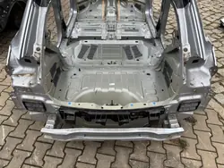 Hinterachse OEM PK22285 für Peugeot E-208 II