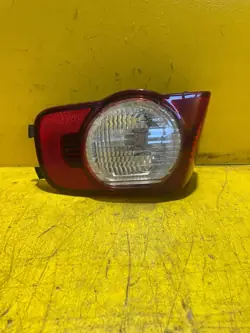Luz do pára-choques traseiro direito OEM 9681751680 Citroen C3 Picasso