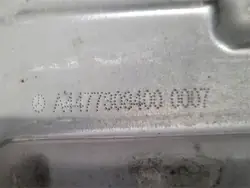 Linke Stufenverstärkung OEM 261286 Mercedes Vito