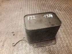 BMW Diesel-öljynjäähdytin OEM 8585625 - Käytetty