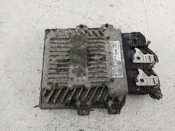Unidade Controlo Motor 5M51-12A650-NB para Ford Focus MK2 2.0 TDCI