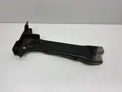 Support de garde-boue avant gauche Audi A3 8Y OEM 8Y0821131