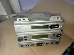 Gebruikte Visteon radio OEM 4S6118K876AA voor Ford Fiesta