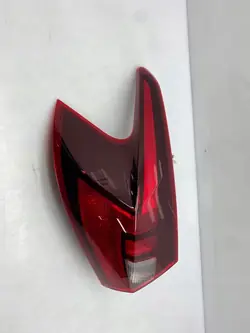 LAMPE ARRIÈRE GAUCHE HYUNDAI I20 III 21-