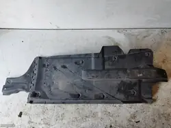 Cubierta de motor Seat Toledo 2016 Defecto 6ra825206