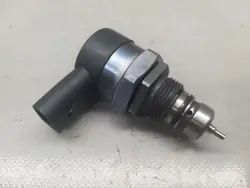 Brandstofdrukregelaar W205 C220 2.2 CDI A0000705746