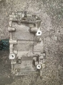 Boîtier de boîte DQ200 0AM301103F - VW OEM