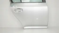 Porta traseira direita OEM 360181702 Toyota Avensis T27