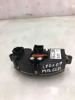 Relé de ventilador de aquecimento OEM A22290603 Mercedes-Benz