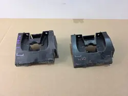 OEM 32216697 Glissière Fixation Aile Gauche Avant