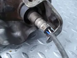 Nissan Cube Z12 Pakoputken Keräin OEM 14002EE00A