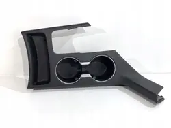 Juomakuppiteline OEM 84650-F1100 Kia Sportage IV SUV:lle