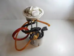 Bomba de combustível OEM 561919051B para VW Passat B7 2.5 FSI