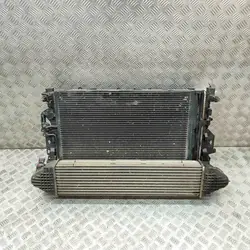 Pièce refroidissement Land Rover OEM 6G918005FD - Occasion