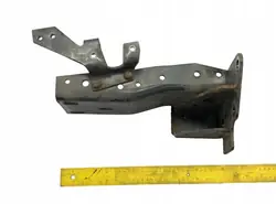 9305201533 Mercedes-Benz Untere Trittplattenhalterung, rechts