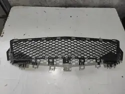 MB C-CLASS C204 C63 AMG Front Unterer Kühlergrill A2048851753