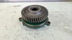 Carcasa de rodamiento de bomba PTO Volvo FH