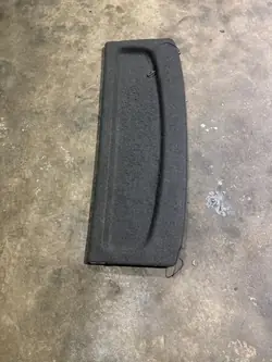 Opel Corsa D 5D takatavaratilan hylly OEM 13233539