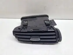 Luchtventiel OEM 687504BA0A voor Nissan X-TRAIL 2016