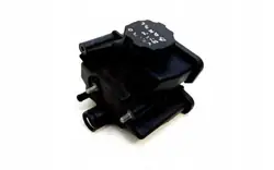 Mercedes-Benz C W204 servostyrningsbehållare A0004600983