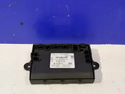 Mercedes-Benz keskuslukitusmoduuli OEM A2218706786