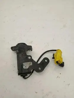 BMW X5 F15/F85 motorhuvegnagelpatron OEM 7326020