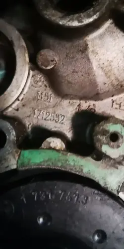 Pompe à eau BMW 1712552 1742025