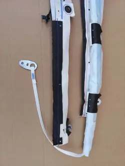 Ford DS73-N042D95-AM vänster gardinairbag - Begagnad