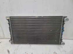 VW GOLF II Vattensradiator Kylsystem 191121253B