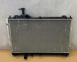 Conjunto de radiadores Mitsubishi Outlander 12-21 MITS152