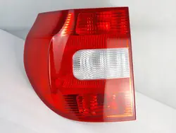 Hintere Ecklampe Skoda Yeti Vor-Facelift Links 5L0945111
