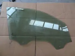 Vidro Porta Direita Dianteira OE 5NA845202E - Usado
