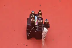 Jousitusjakaja OEM 4KE616013A Audi E-Tronille