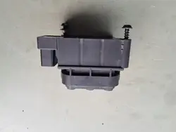 Válvula Airmatic OEM A0993200058 Mercedes S W222