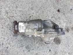 BMW Voordifferentieel 2.81 OEM 7591995 voor F10 F11 F20 F30