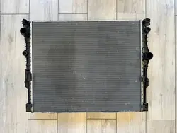 BMW 5 G30 7 G11 G12 Radiador de Agua Adicional OEM