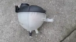 Mercedes-Benz koelvloeistof expansietank A2045000949