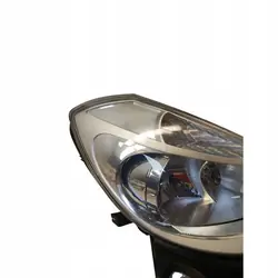 Phare Avant Droit Renault Clio III 260100203R