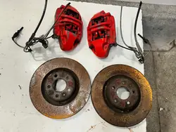 AUDI Q5 80A Bremscheiben, Bremssättel, Beläge Vorne OEM