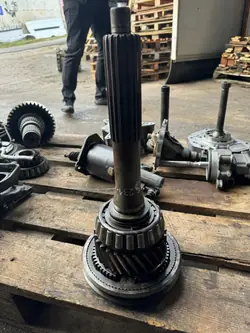 Koppelingsas G231-16 voor Actros MP2/3
