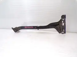 Soporte del guardabarros delantero derecho Audi A4 B9 OEM 8W0821136C