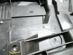 Escudo de puerta izquierda OEM BJ32-21123-BE para Range Rover Evoque