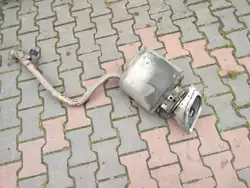Tubo de escape trasero Lexus RC OEM 23606 - Usado