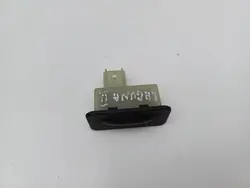 Interrupteur de verrouillage de coffre Renault Laguna II 8200000900