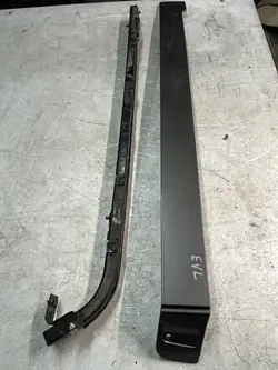 OEM 9816387780 Türführung & Abdeckung Links Peugeot