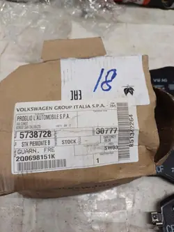 Bromsbelägg fram OEM 2Q0698151K Volkswagen